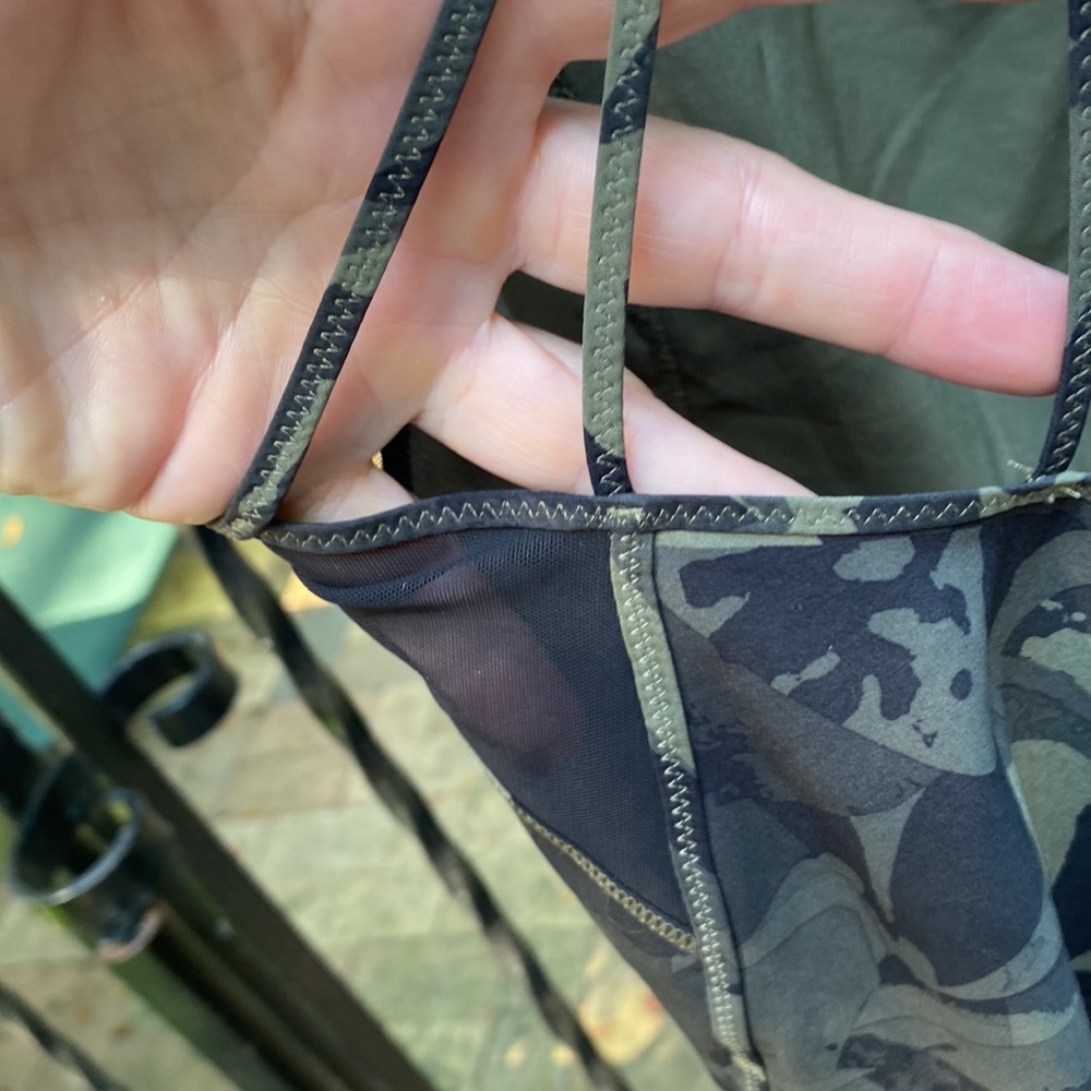 Lululemon strappy back top - Picture 5 of 8